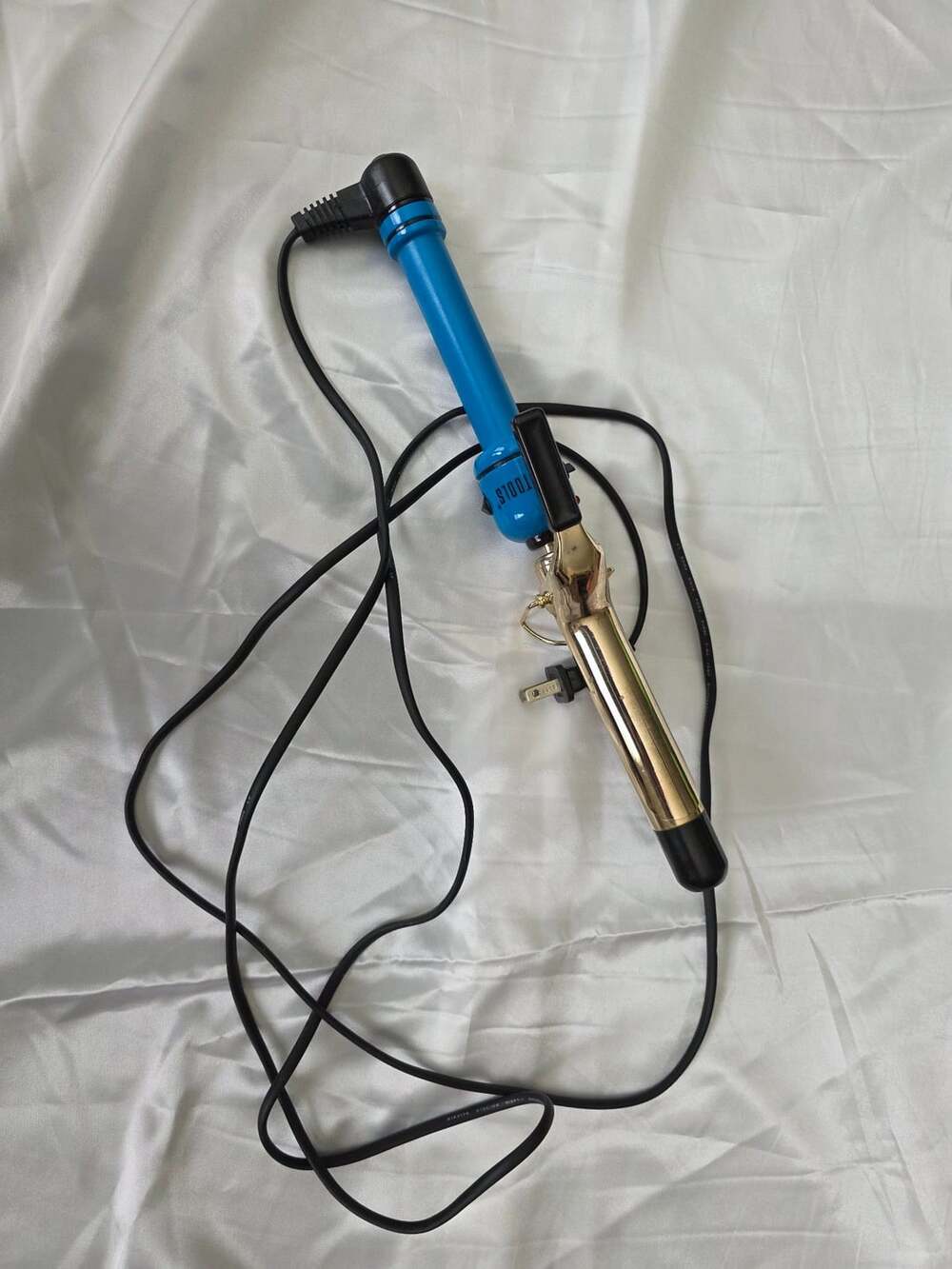 Hot Tools Professional Curling Iron Blue Gold